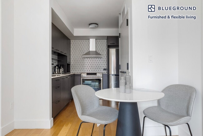 Photo - 101 E 10th St Unit FL5-ID1155