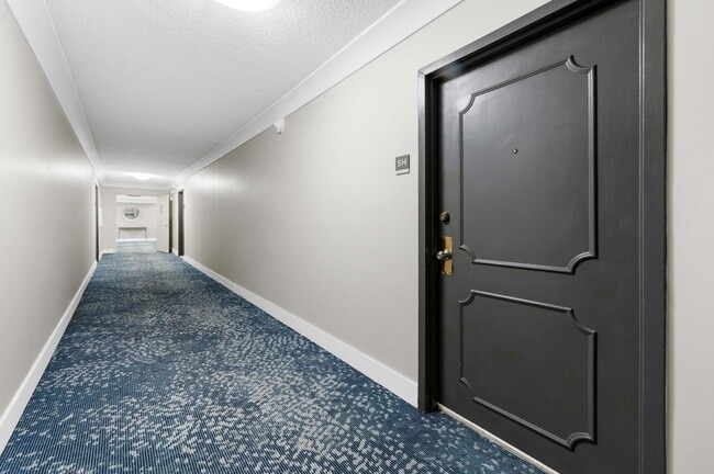 Photo - 16546 NE 26th Ave Unit 5h