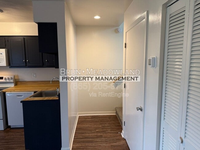 Photo - 2023 Belle Terra Rd Unit B