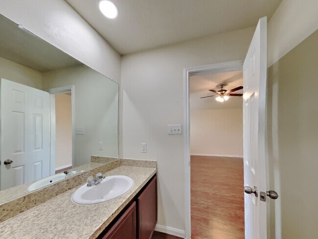 Photo - 12623 Mountain Daisy Rd