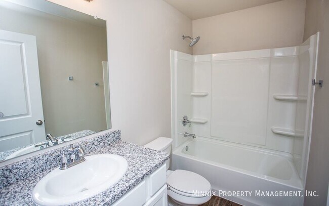 Photo - 2113 N. Ave. L-