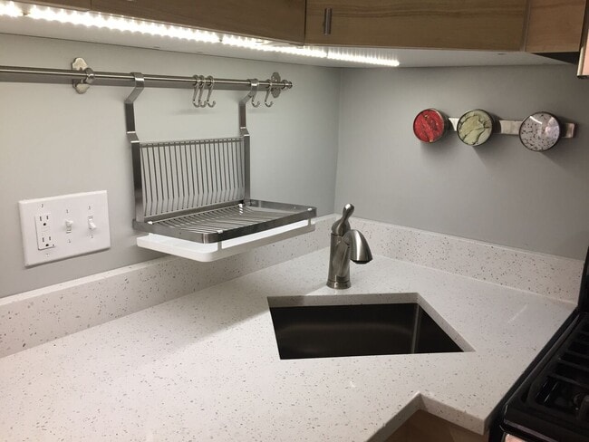 Photo - 14 Symphony Rd