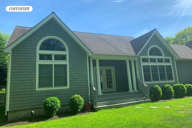 Photo - 4 Coultes Ln