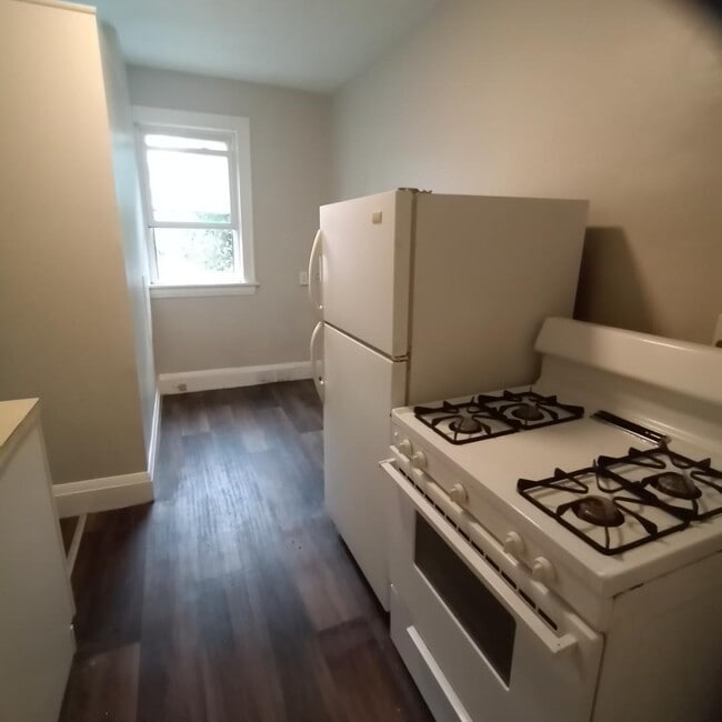 Photo - 126 Dawes Ave