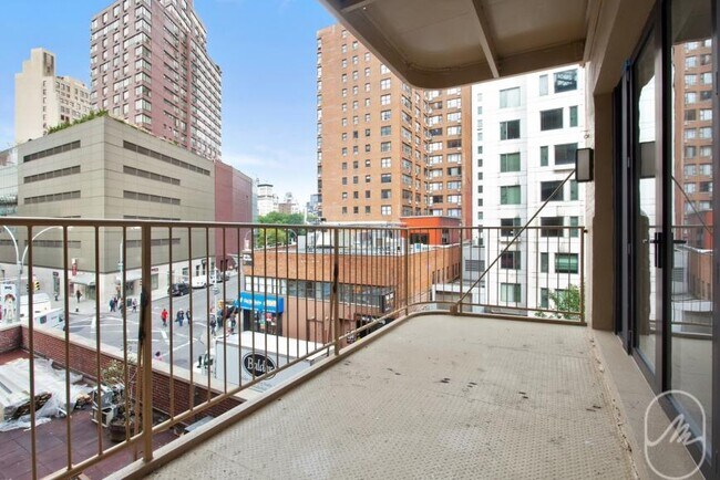 Building Photo - 2 bedroom in New York NY 10003 Unit 3C Rental