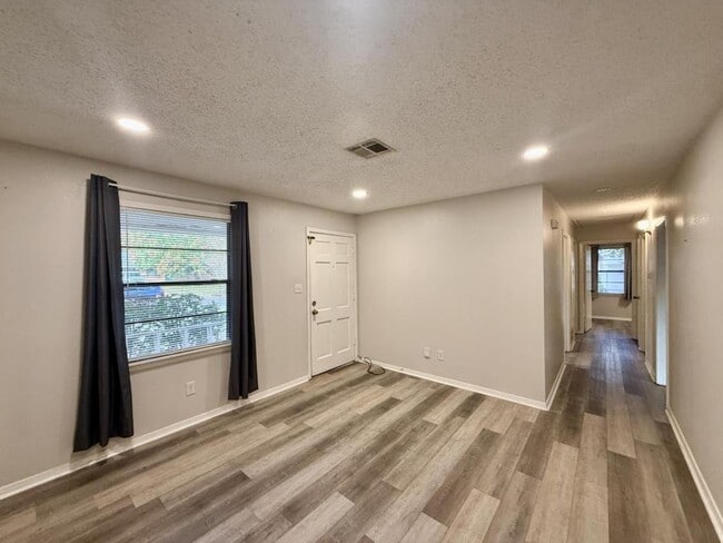 Photo - 2843 Kaylin Dr