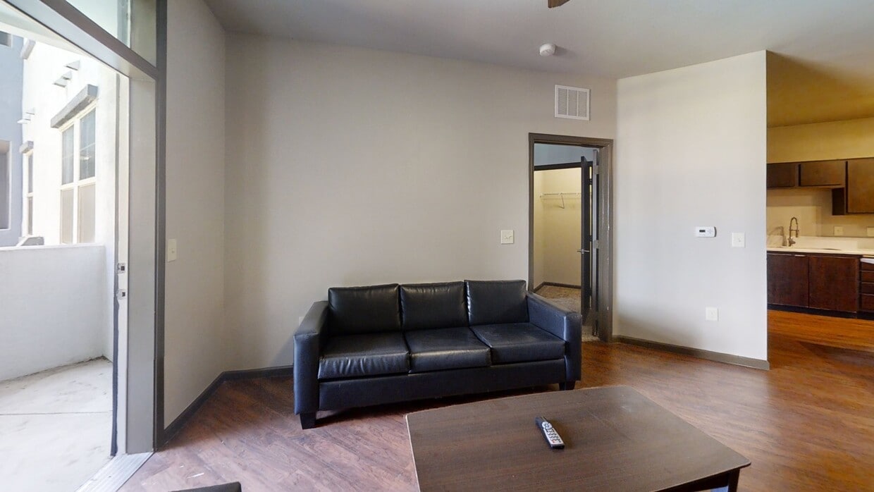 Photo - Iconic on Alvarado: Off-Campus Student Hou... Apartments