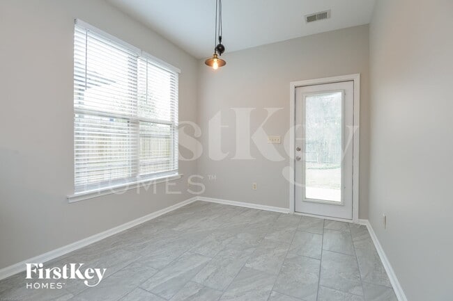 Photo - 2127 Spaulding Pl
