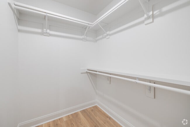 2BR, 2.5BA - 1,360SF - Primary Bedroom Closet