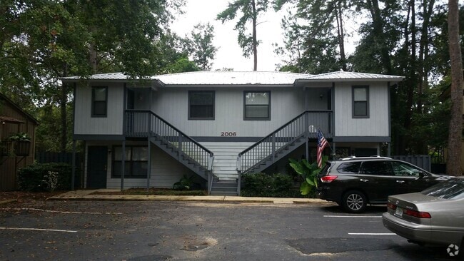 Building Photo - 2006 Bradford Ct Rental