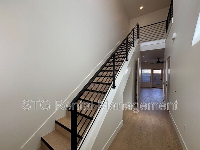 Photo - 73 N 520 W Unit #2