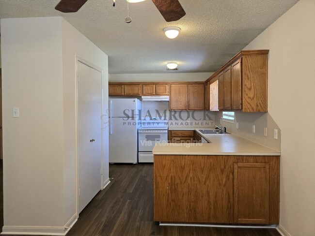 Photo - 408 Connie Dr Townhome