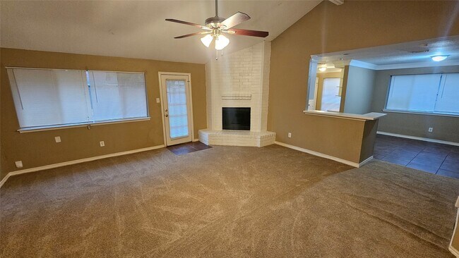 16730 Summer Dew Ln
