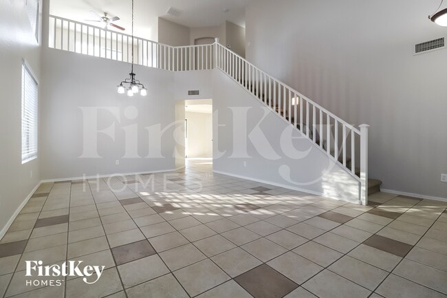 Photo - 15953 W Monroe St