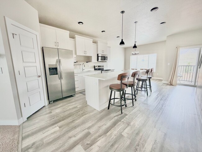 Photo - Beautiful 3-Story Townhome | 4 Bedrooms | 3 Baths | 2-Car Garage | Hyrum, Utah