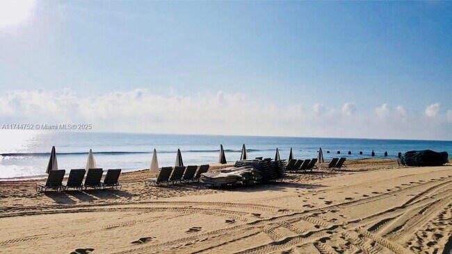 Photo - 9801 Collins Ave Unit 11N