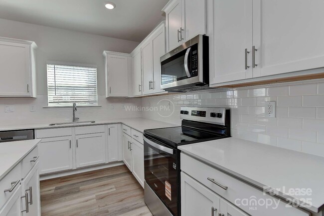 Photo - 149 Parker Claire Ln