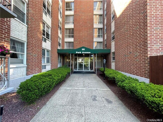35 Park Ave Unit 6G