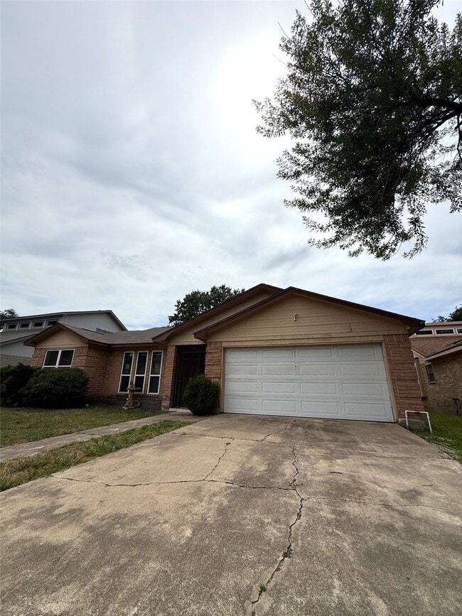 Photo - 11611 Stone Bridge Dr