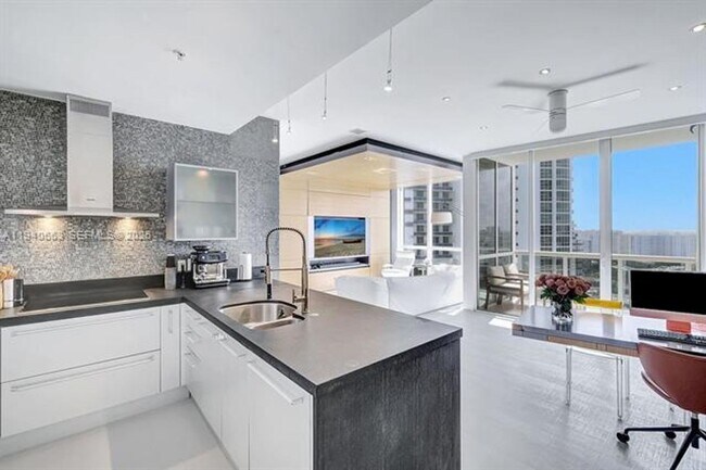 Photo - 18201 Collins Ave Unit 18201 Collins Ave appt 3507