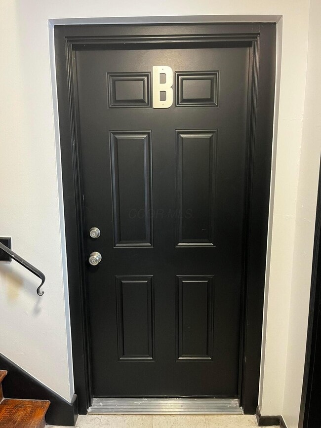 Photo - 4669 Hilton Ave Unit B