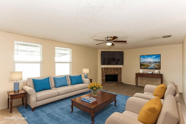 Photo - 129 Phlox Ln