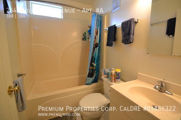 Photo - 2644 Hillegass Ave Unidad Apt. #A