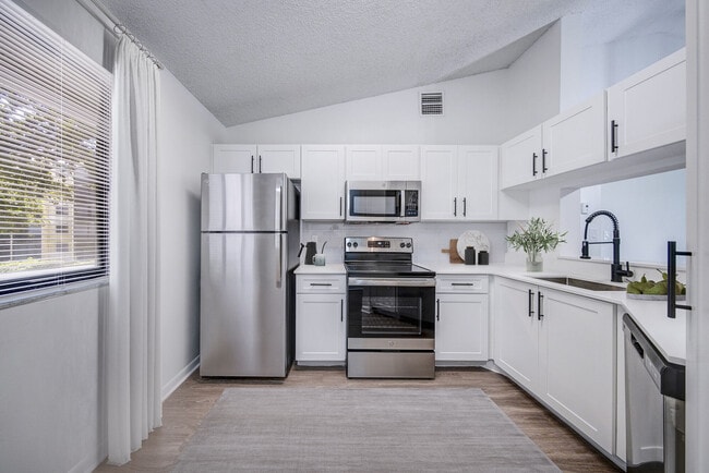 Cielo Point apartments — community photo