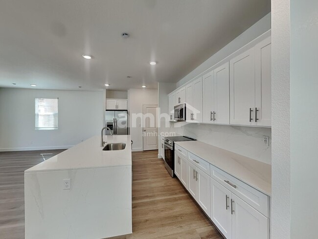 Photo - 4552 Camden Bridge St