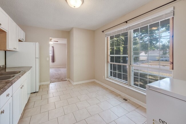 Photo - 3 BED / 1 BATH HOUSE IN URBANA WITH IN-UNI...