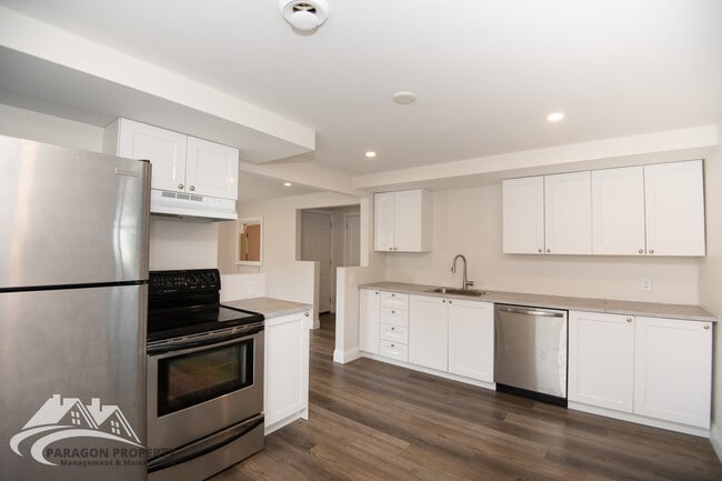 Photo - 216 Gillard St Unit 2