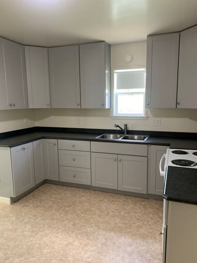 Photo - Clean 2 bedroom home