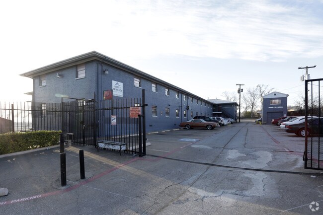 Kiest Terrace Apartments - Kiest Terrace Apartments