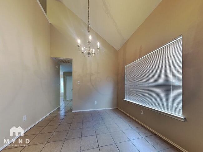 Photo - 2530 Chestnut Mills Rd