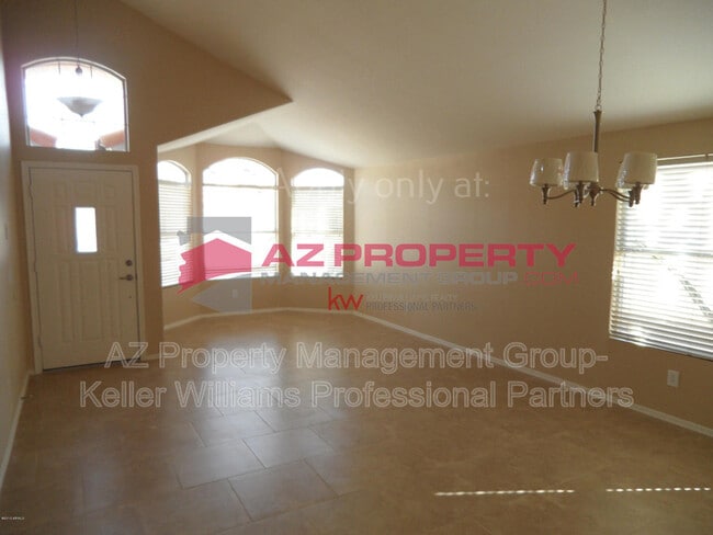 Photo - 5755 W Brown St