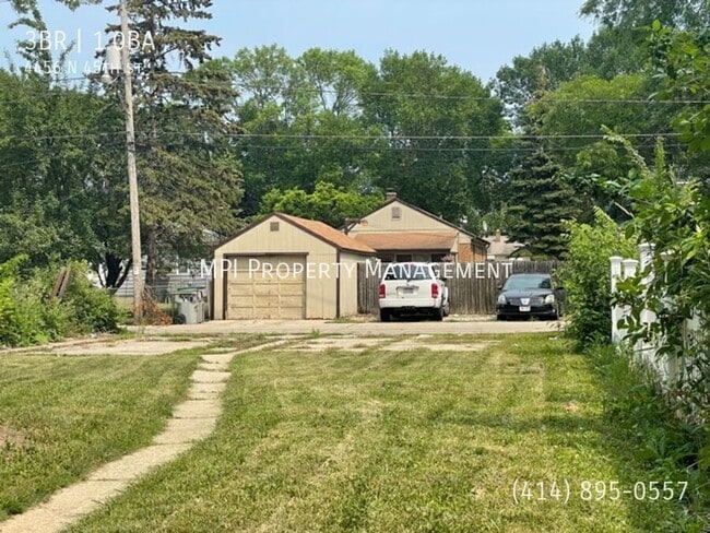 Photo - 4456 N 45th St