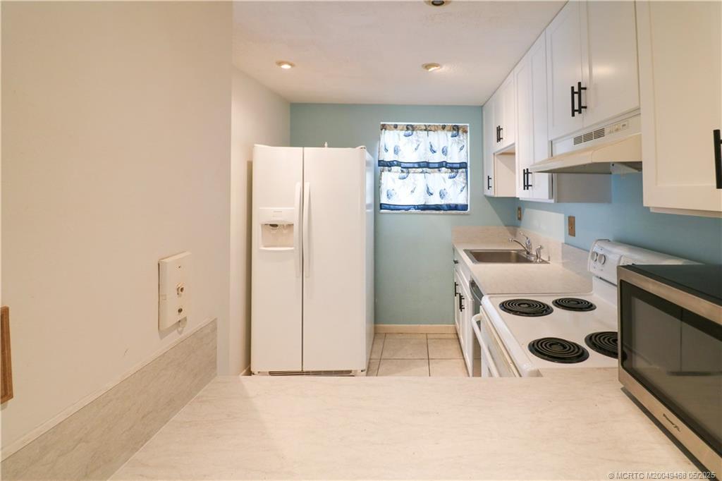 Photo - 5413 SE Miles Grant Rd Condo Unit 103