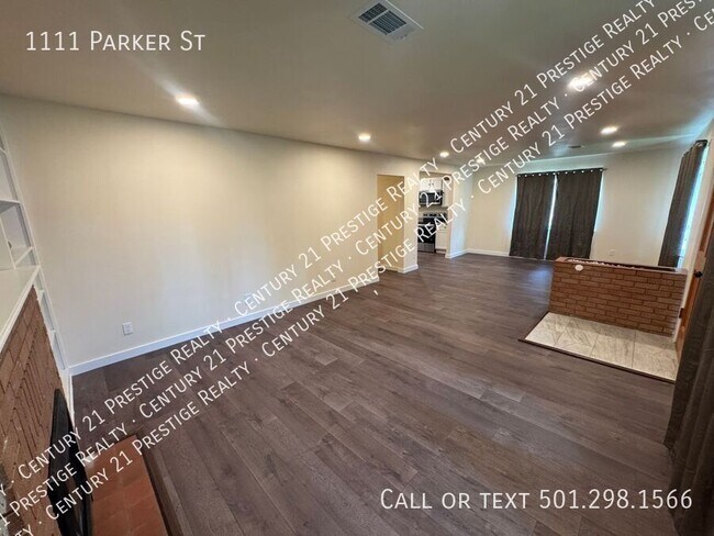 1111 Parker St