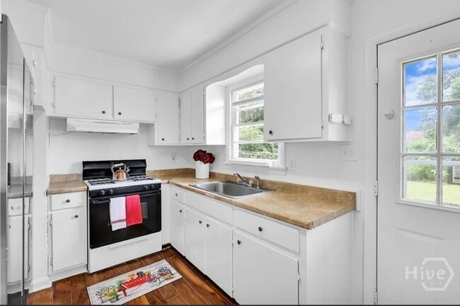 Photo - 7 Chippewa Dr