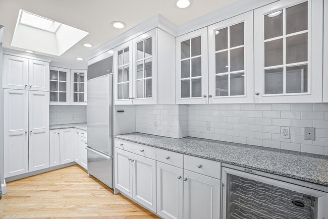 Photo - 11 Elmwood Ave