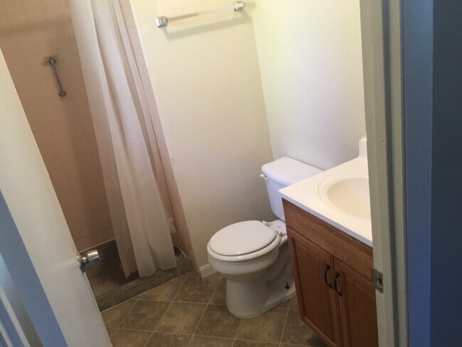 Photo - 9234 Pippin Rd