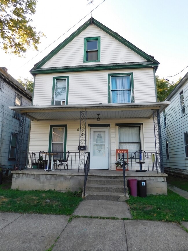 516 E 22nd St Unit 1