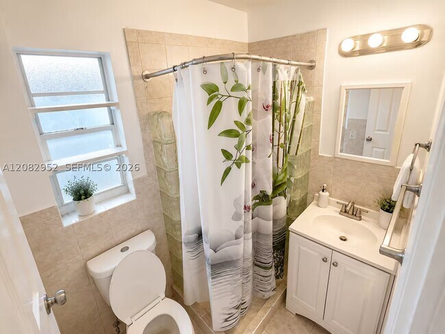 Photo - 2900 N Ocean Blvd Unit 4