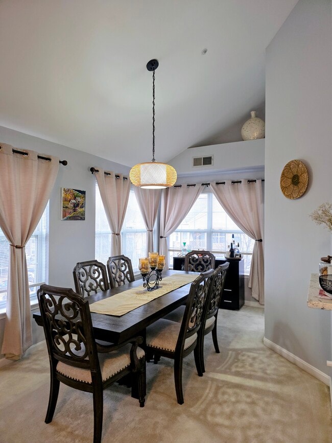 Photo - 5908 Founders Hill Dr Unidad 301