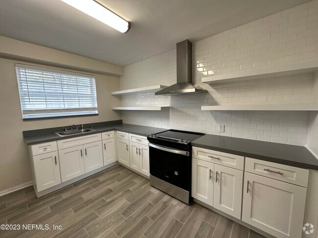 Building Photo - 3136 Belden St Rental