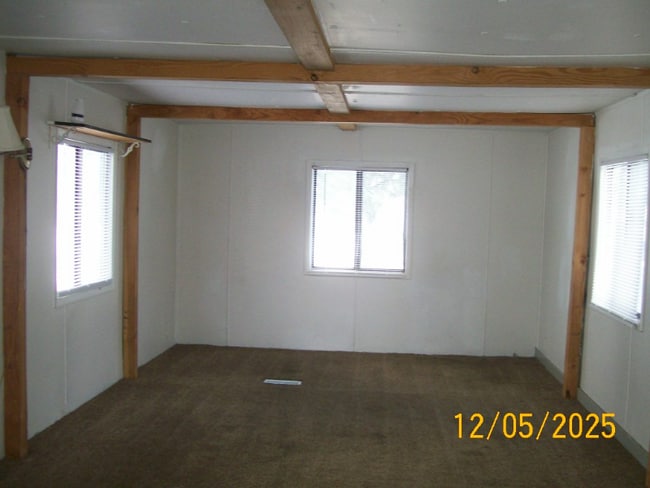 Photo - 3098 Springhill Rd