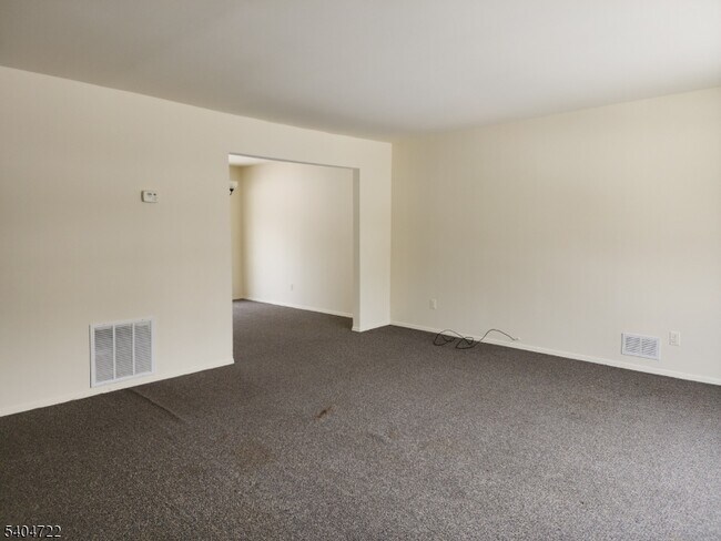 Photo - 19 Grove St Unit B