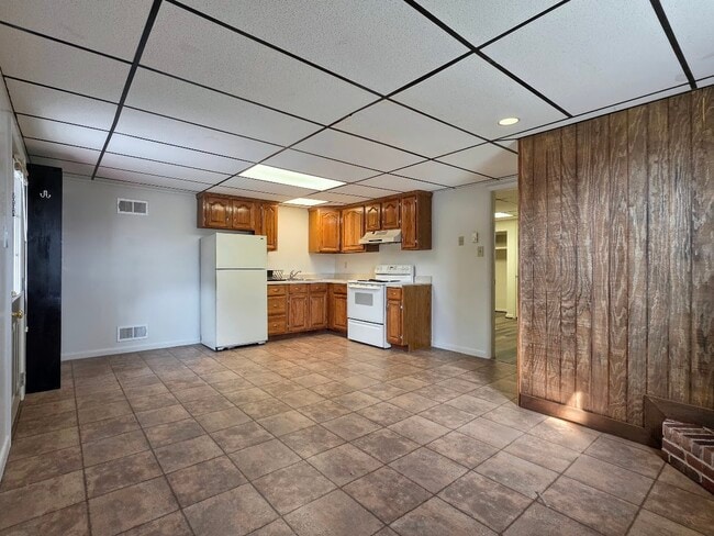 Photo - 150 Fruitville Pike Unit 1B