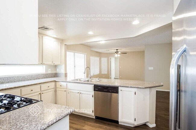 Photo - 259 Finestra Dr