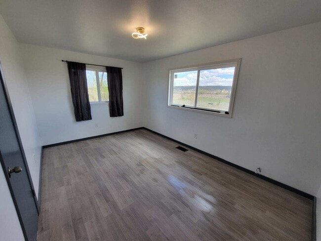 Photo - 25 Dinkle Rd